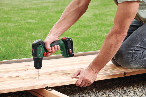 Perceuse UniversalDrill + 2 batteries - 18V BOSCH DIY