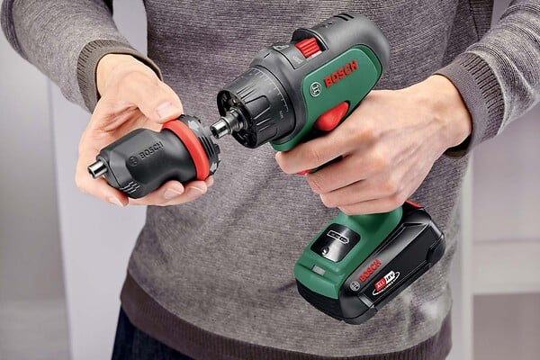 Perceuse à percussion AdvancedImpact + 2 batteries - 18V BOSCH DIY