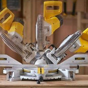Scie À Onglet Radiale 254 mm - 1800W - SM1800-QS STANLEY FATMAX