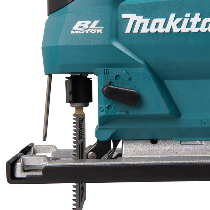 Scie sauteuse 23mm LXT ® MAKITA DJV184ZJ en MAKPAC+ adaptateur rail